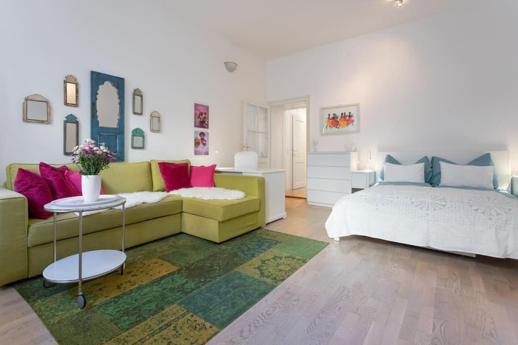 Danube Art Apartments ウィーン エクステリア 写真